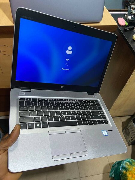 HP ÉLITEBOOK CORE I5 , SSD