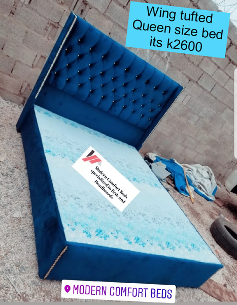 Wing tufted queen size bedset