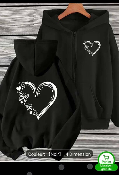 Sweat à capuche motif cœur papillon