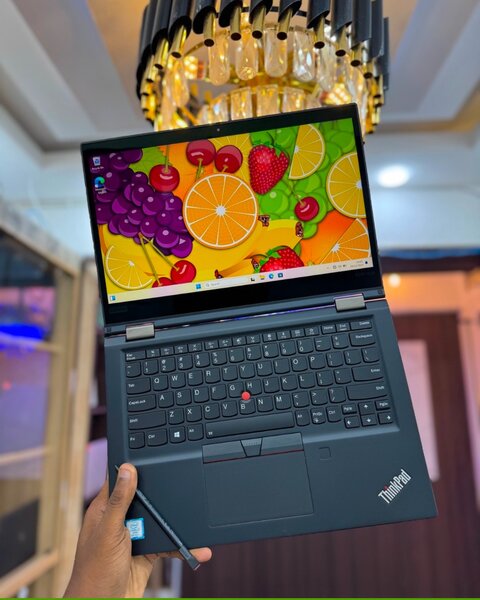Lenovo Yoga i7