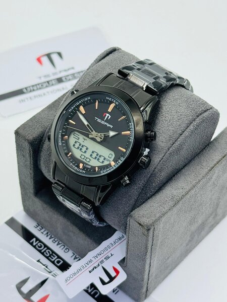 Montre numérique analogique élégante