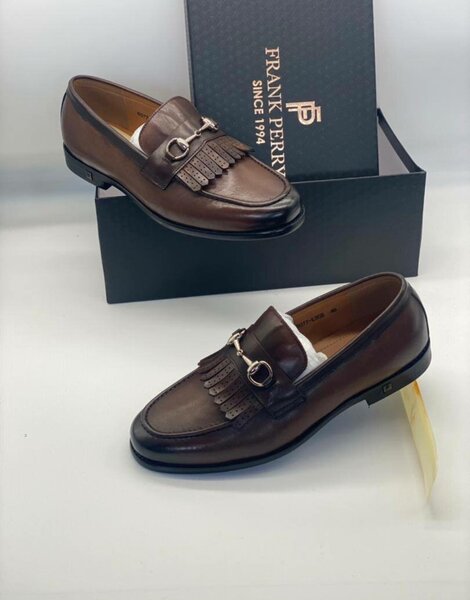 Frank Perry Solid Leather Formal Shoes