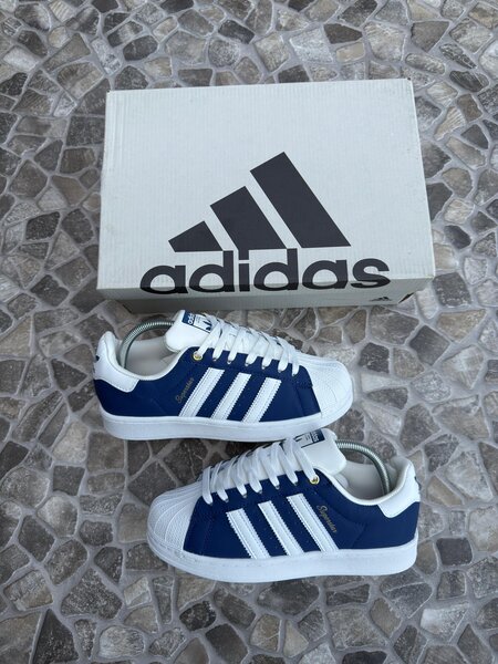 Baskets Adidas Superstar Bleu