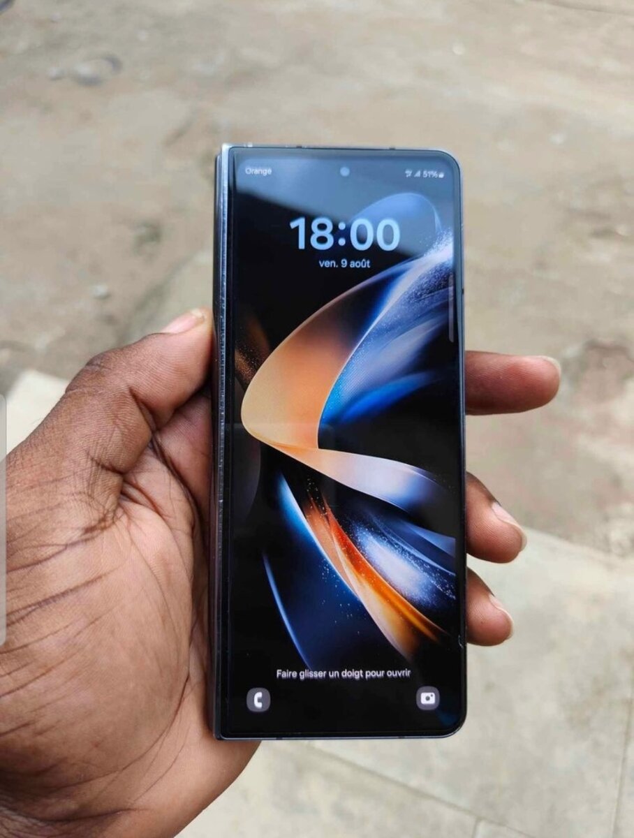 Samsung Z fold 4 256 phantom black