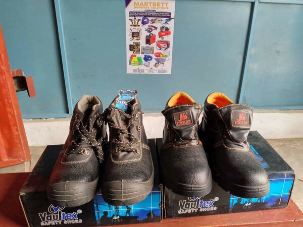 Safety Boots for workplace