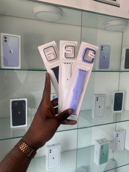 Apple Watch & Straps