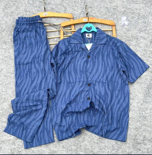 Pyjama bleu à rayures