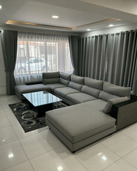 Canapé d'angle moderne gris