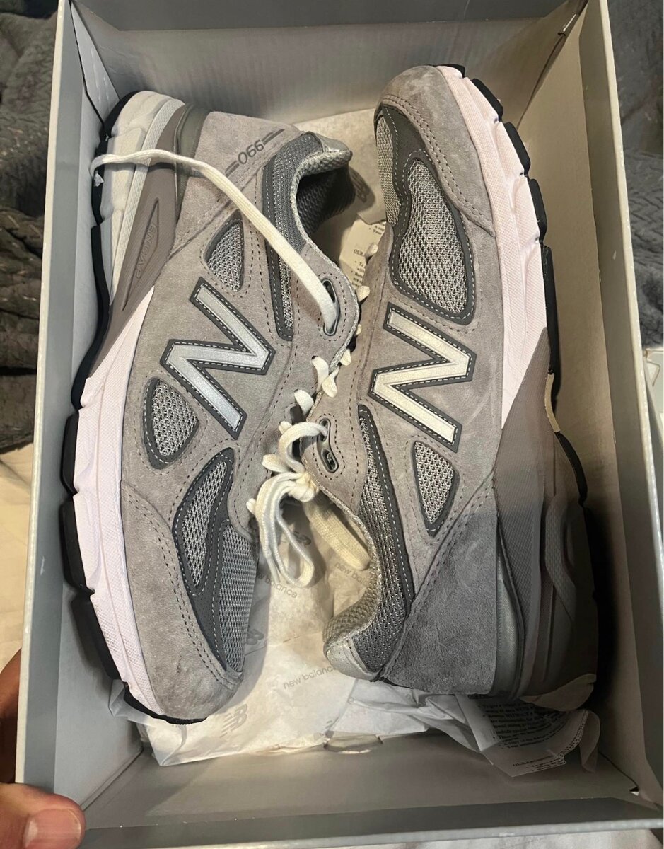 New Balance 990v4 Gris
