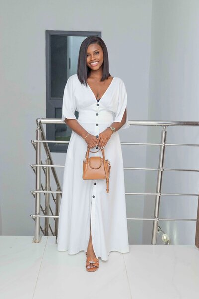 Robe longue boutonnée avec fente