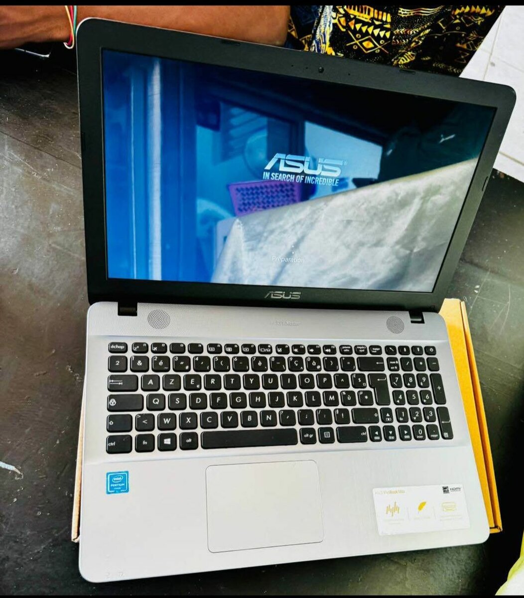 Ordinateur Portable ASUS