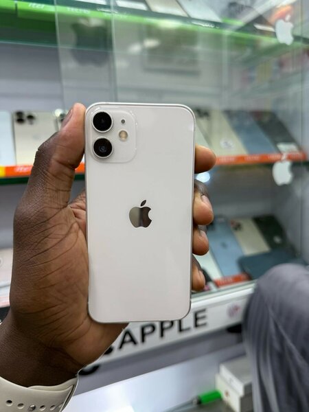 iPhone 12 Mini 64go sans face id