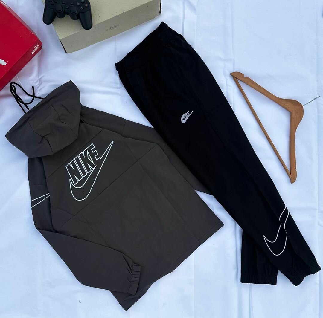 Ensemble de survêtement Nike
