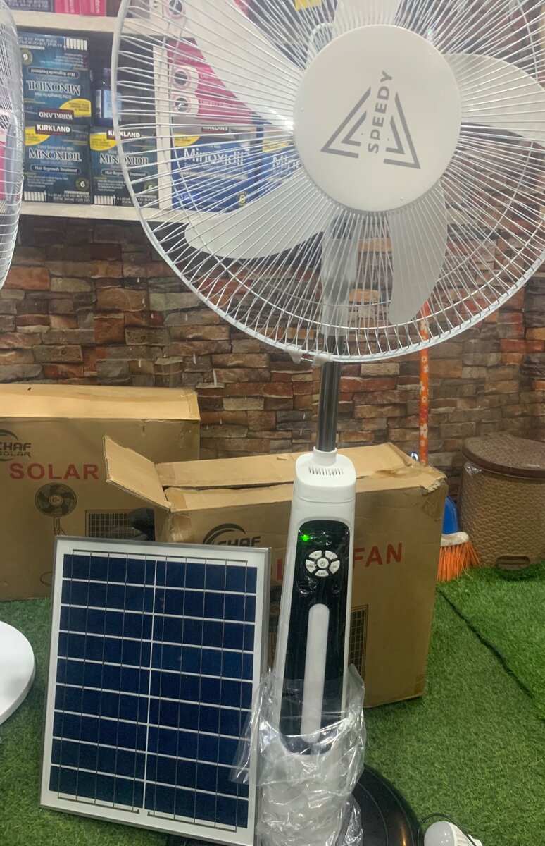Rechargeable fan with Solar Panel,usb and remote