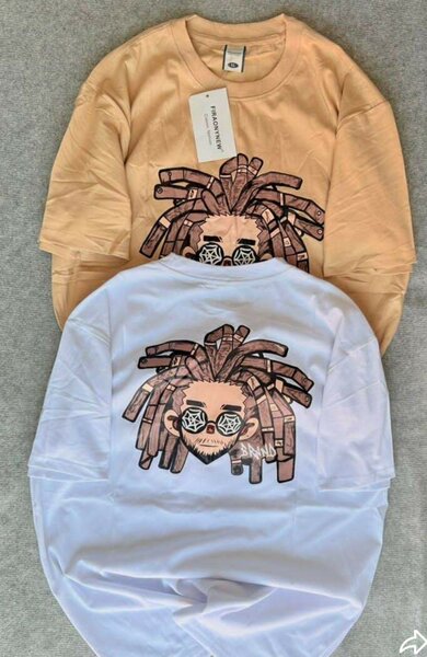 T-shirt avec dessin animé