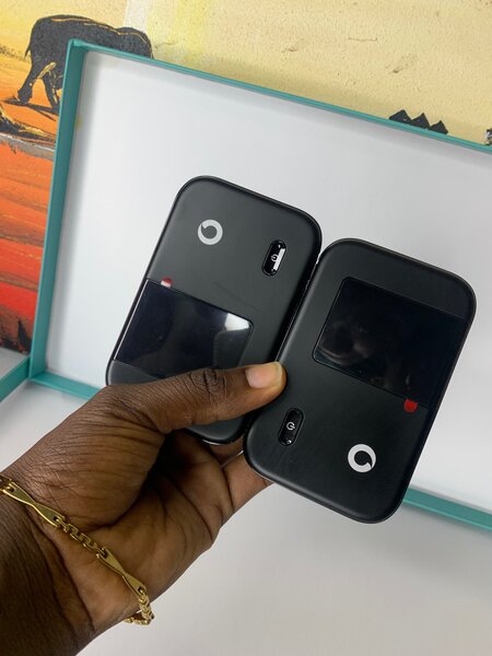 Huawei 4G Universal MiFi R215