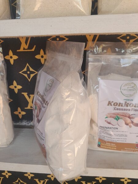 Kokonte Powder ( cassava Flour