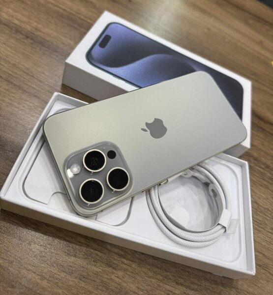 IPHONE 15 pro max 256gb