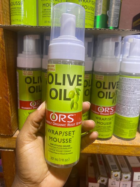 Mousse coiffante ORS Olive