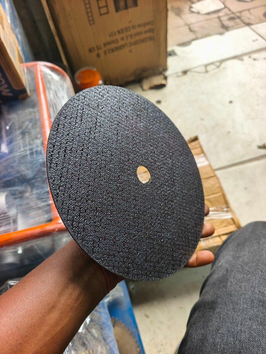 Disque à découper métal 230mm