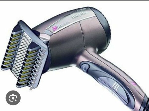 Sèche-cheveux professionnel