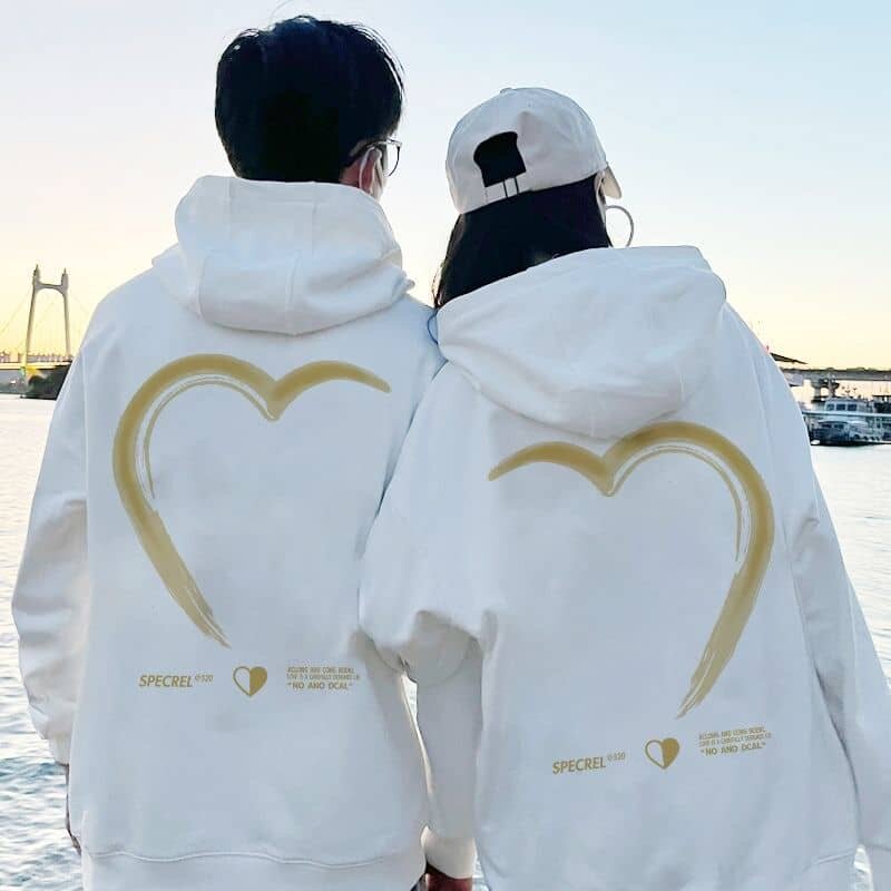 Sweat-shirts à capuche assortis