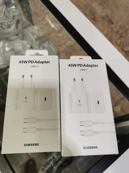Chargeur de iPhone et Samsung