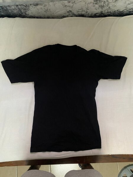 T-shirt noir basique