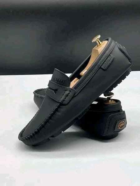 Mocassins en cuir noir homme