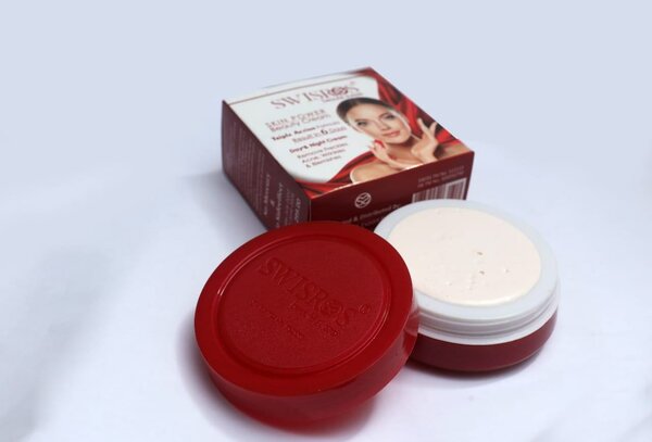 Swisros korean brightning cream