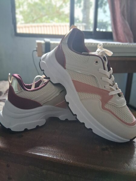 Chaussures de sport femme blanc rose