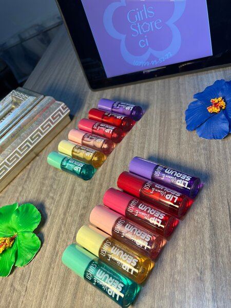 Brumes à lèvres colorées