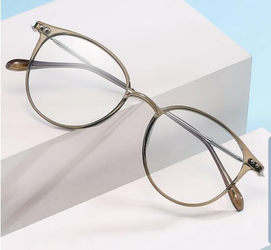 A gentleman's frame.