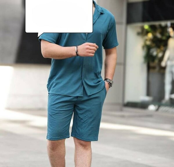 Hommes ensemble: T-shirt  et Short