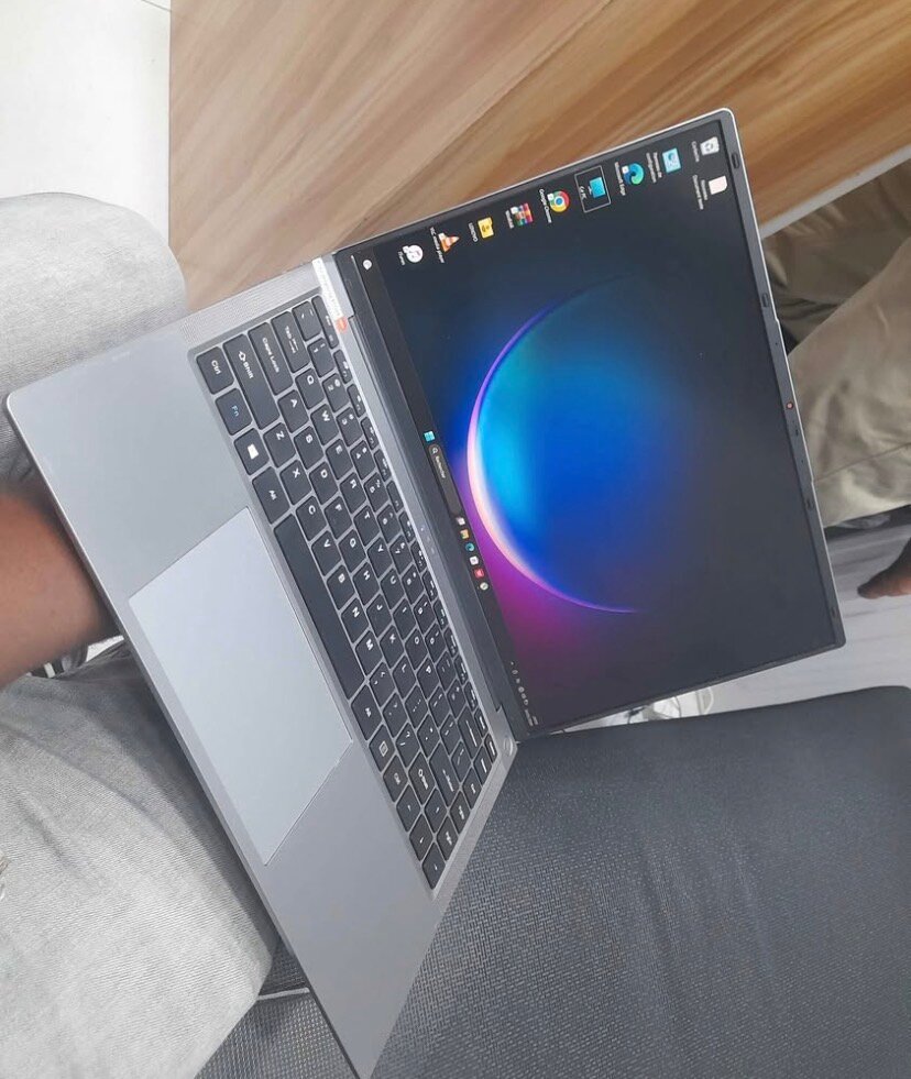 Ordinateur portable Dell XPS 13