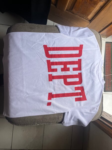 T-shirt blanc "DEPT." unisexe