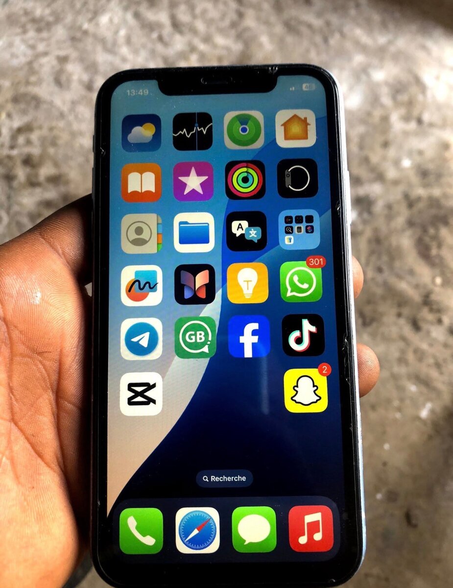 iPhone XR bleu reconditionné