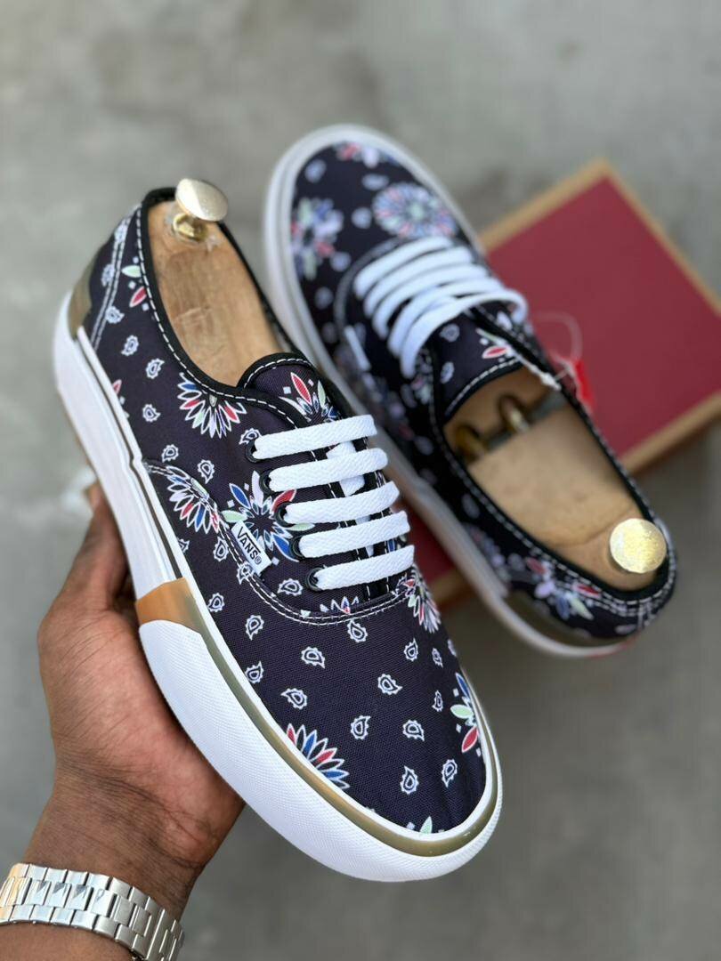 Baskets style rétro tendance