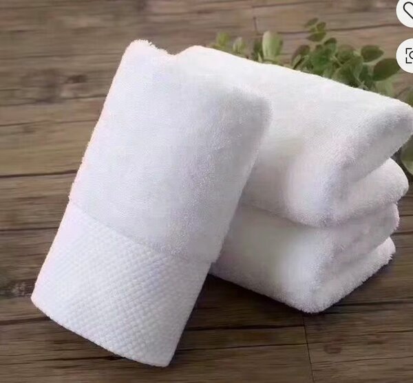 Serviette de bain en coton doux