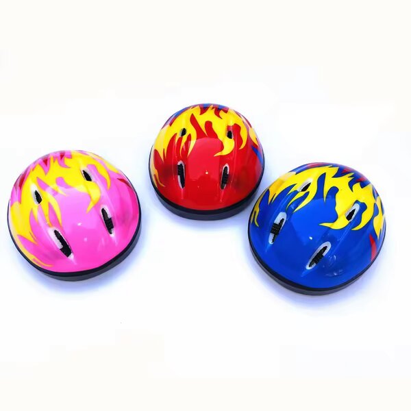 Casque de protection enfant motifs flammes