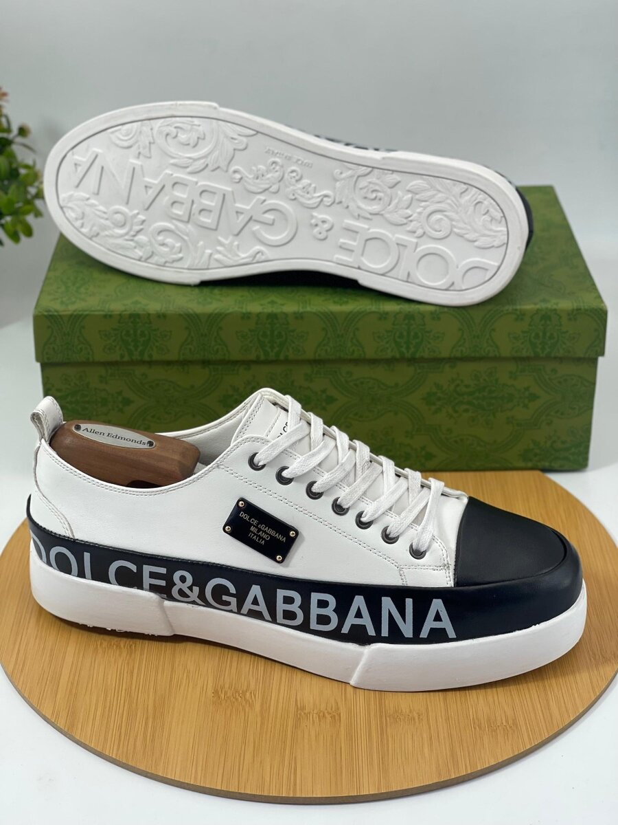 DOLCE AND GABBANA WHITE
