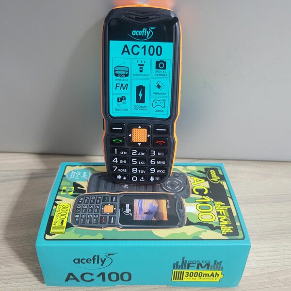 Téléphone portable 1,77 pouces 2 puces 3000mAh