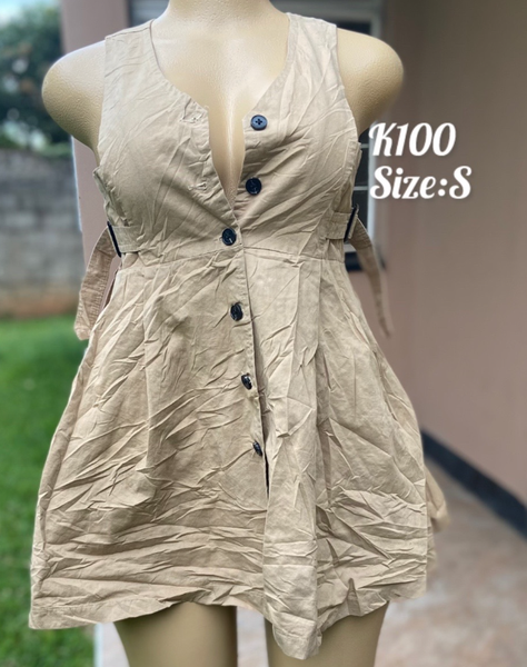 Elegant women's dress size S