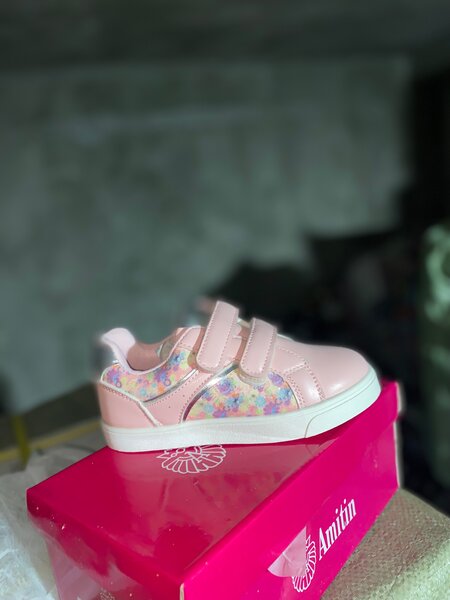 Baskets enfants roses