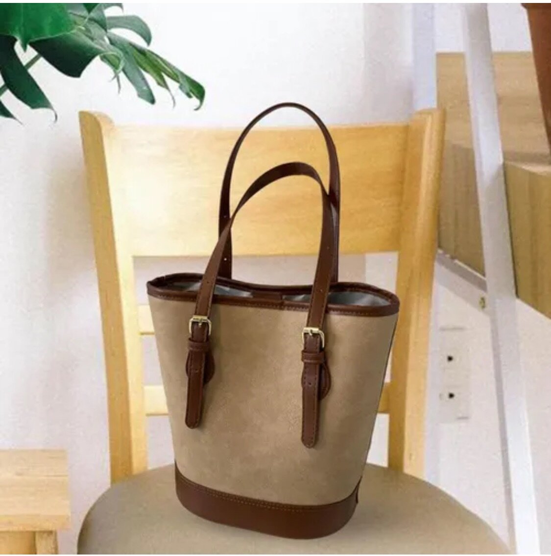 Sac fourre-tout en cuir élégant