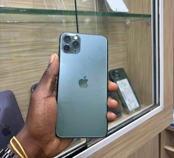 iPhone 11 Pro Max Vert