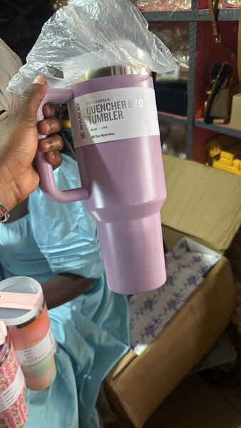 Gobelet Quencher H2.0 Rose