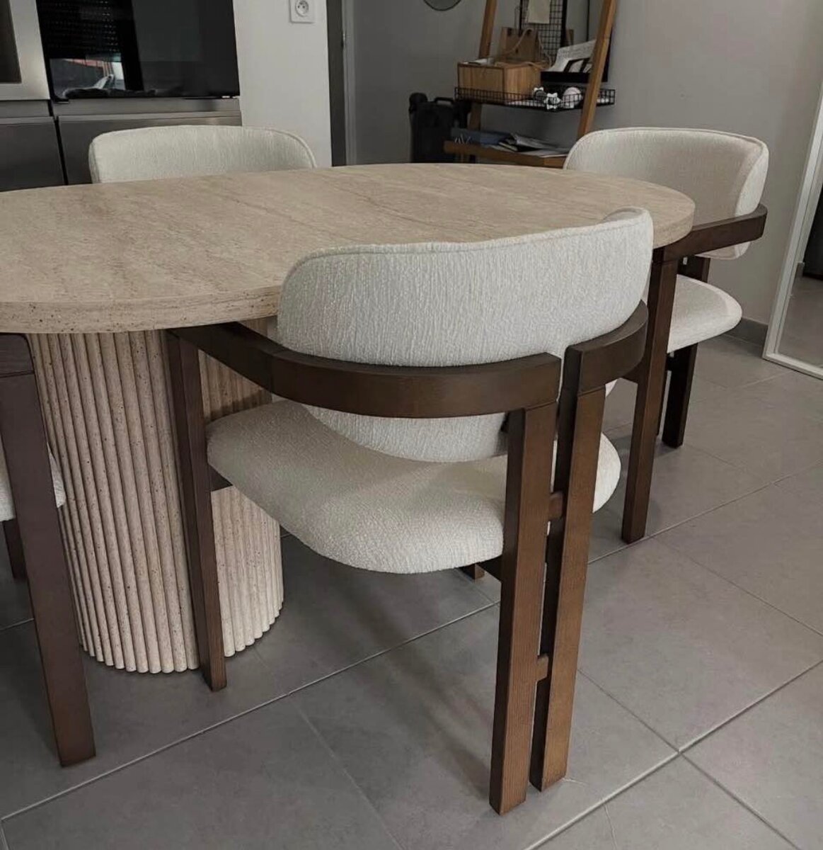 Table à manger ronde en bois