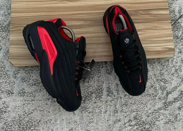 Chaussure Nike  NOCTA