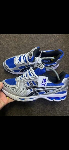 ASICS gel kayano